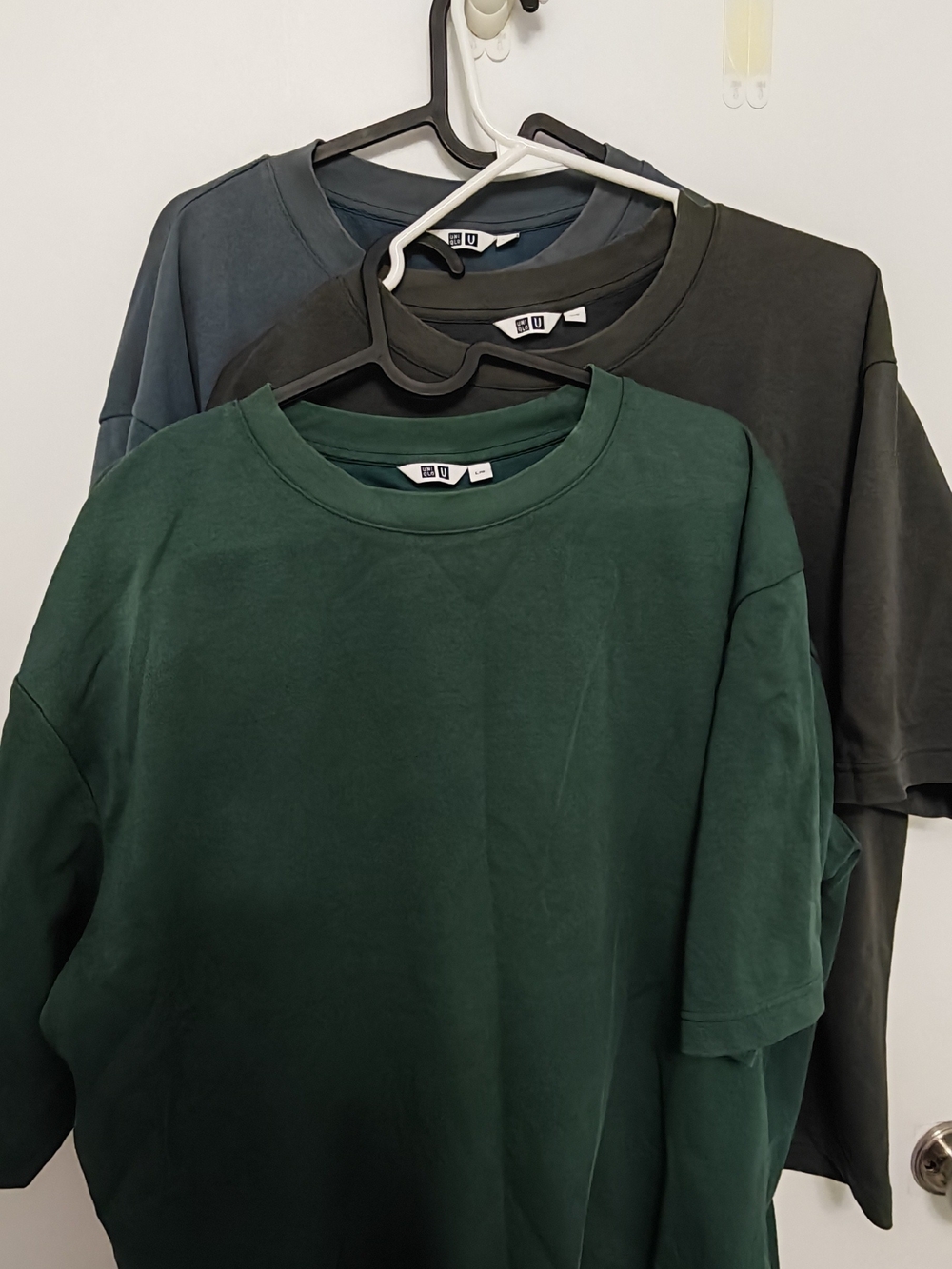 Uniqlo Men’s Airism Cotton Crew Neck T-Shirts - Forest Green, Charcoal, Slate